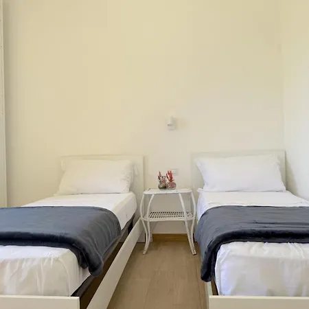 Apartment Demetra N- Baia *